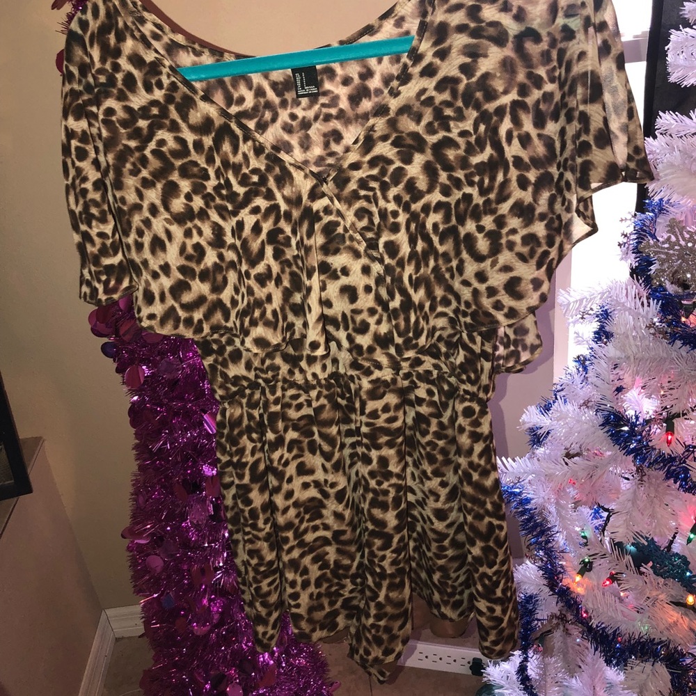 Forever 21 Cheetah Print Romper